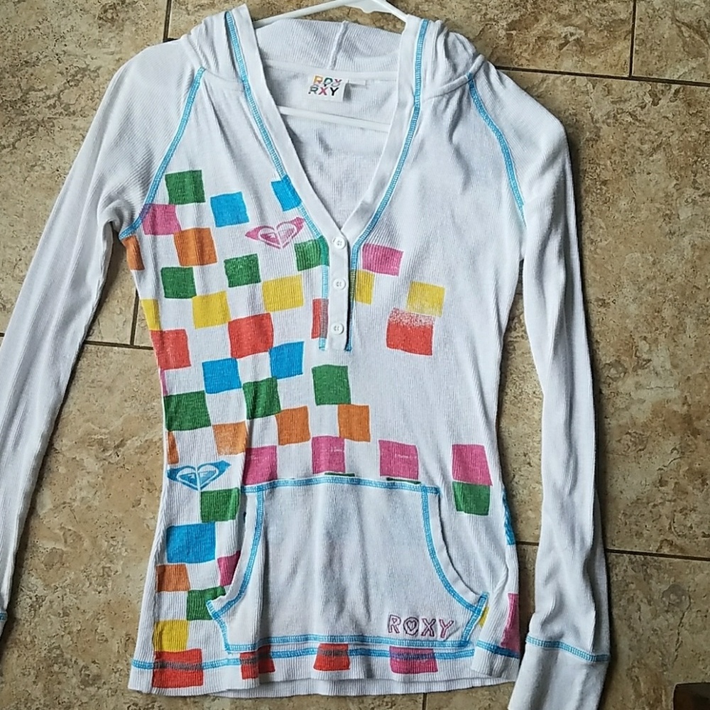 Roxy long sleeve tee, hoodie. Small.